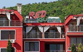 Red Iguana Hotel