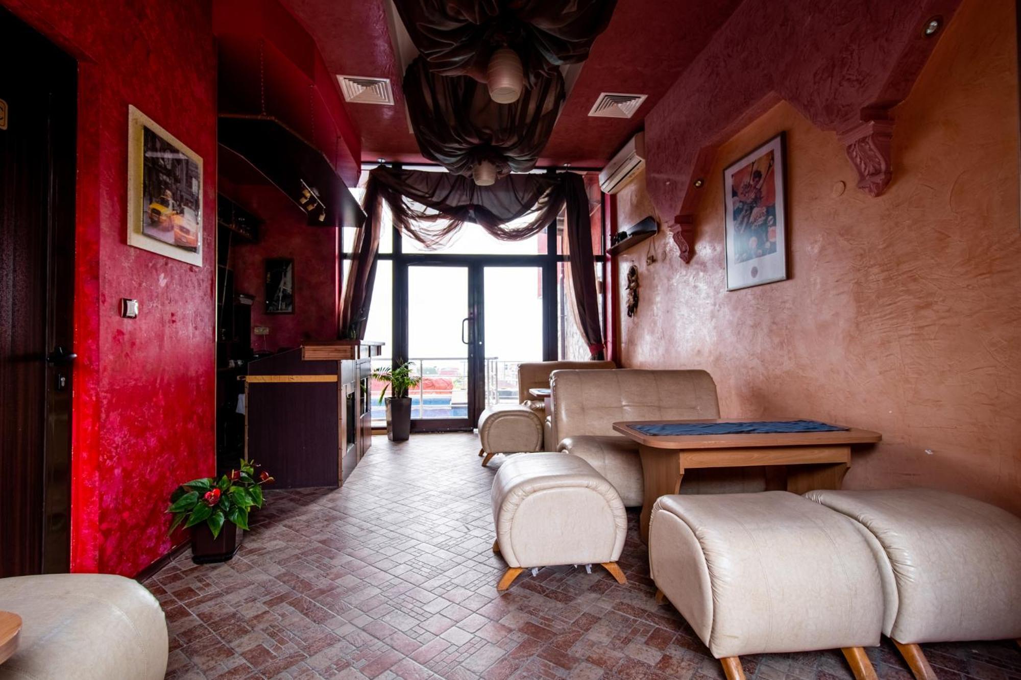 Red Iguana Hotel Sveti Vlas Exterior foto